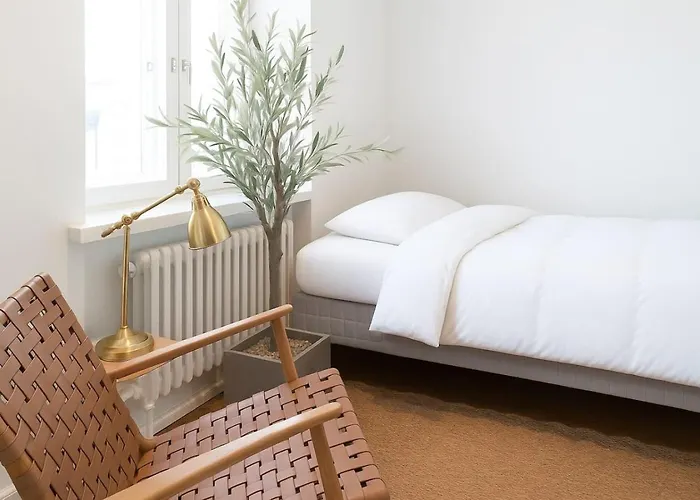 Luxury Penthouse, Sauna, Balcony, Aircon דירה