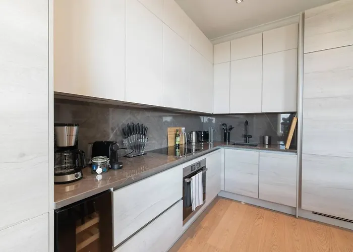 דירה Luxury Penthouse, Sauna, Balcony, Aircon הלסינקי